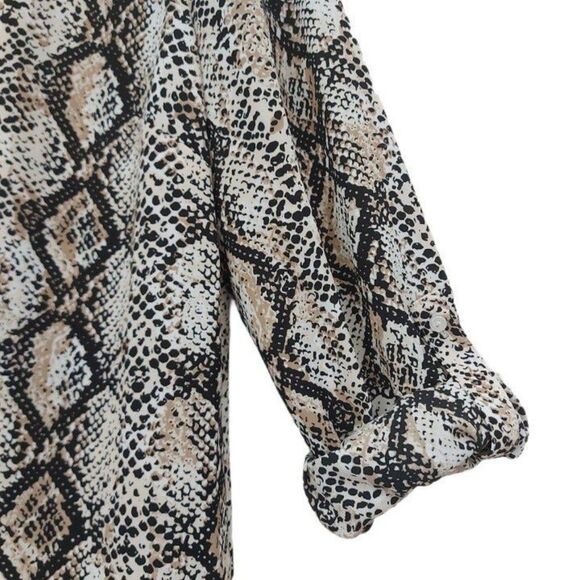 The Limited Blouse Womens Petite Medium Beige Roll Tab Sleeve Snake Print V-Neck - Picture 8 of 12